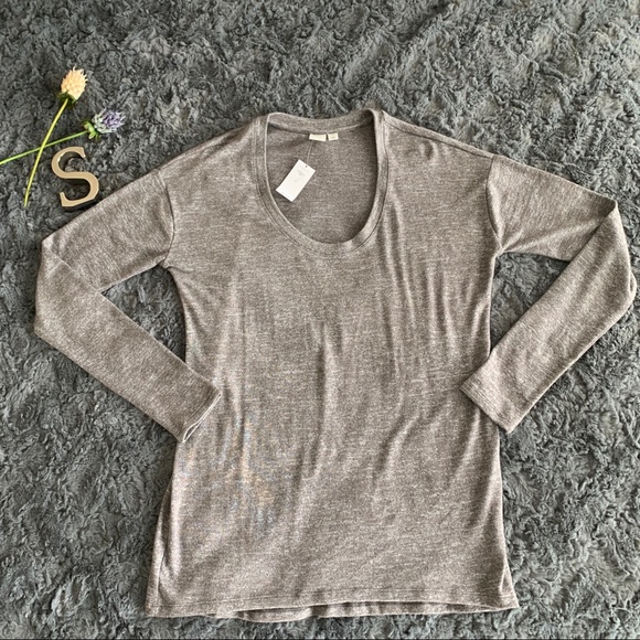 GAP Tops - NWT Gap long sleeve shirt size S